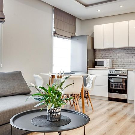 Central Platinum Apartments 31 รืบนิค ภายนอก รูปภาพ