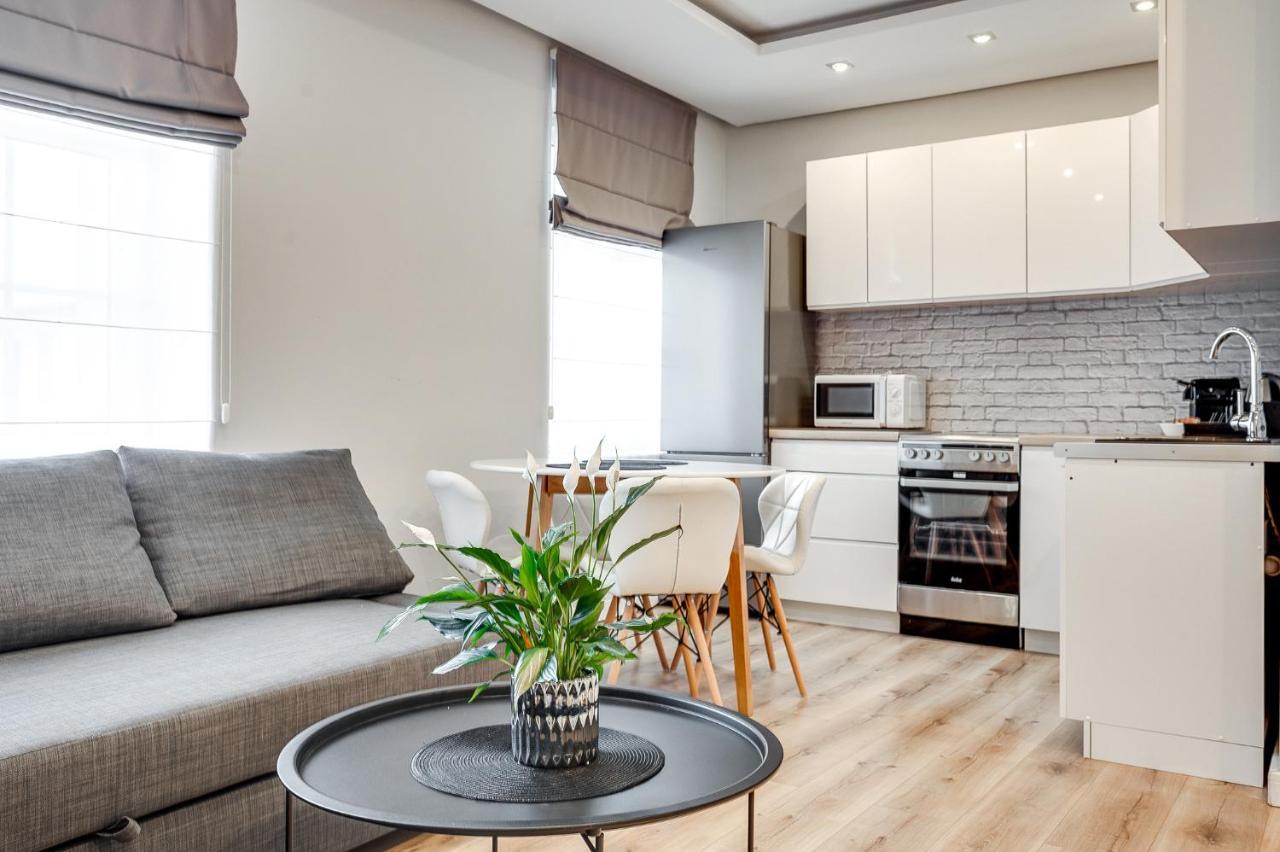 Central Platinum Apartments 31 รืบนิค ภายนอก รูปภาพ
