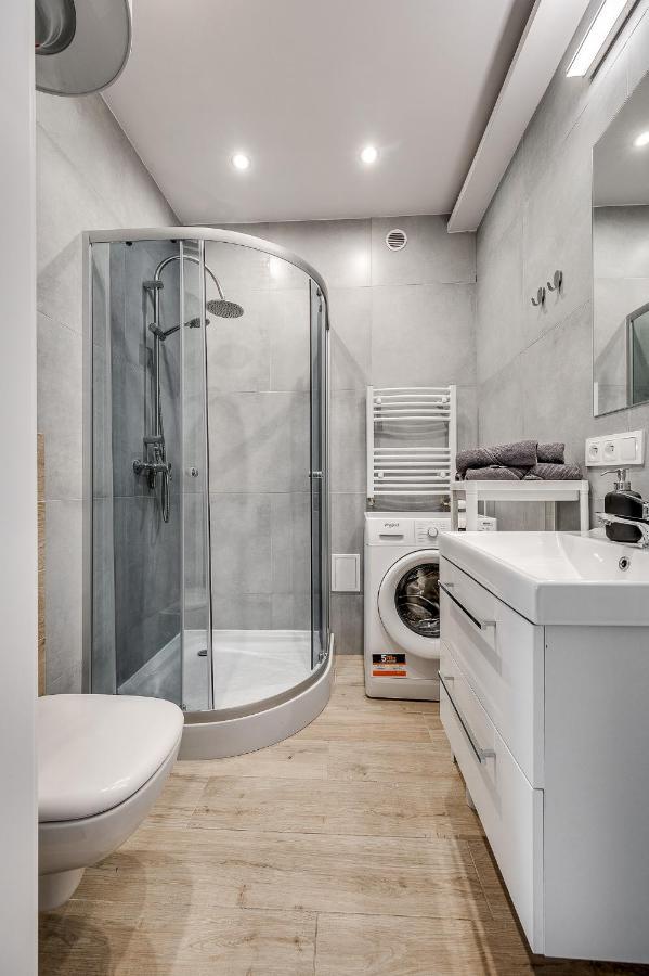 Central Platinum Apartments 31 รืบนิค ภายนอก รูปภาพ